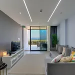 빌라 For Large Families, Duplex Villa-302 Çeşme