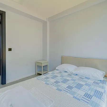 Villa For Large Families, Duplex Villa-304 Çeşme