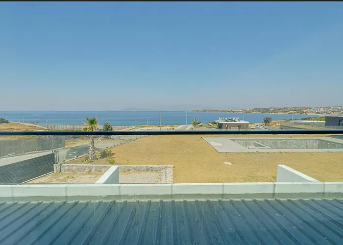 Villa For Large Families, Duplex Villa-302 Çeşme